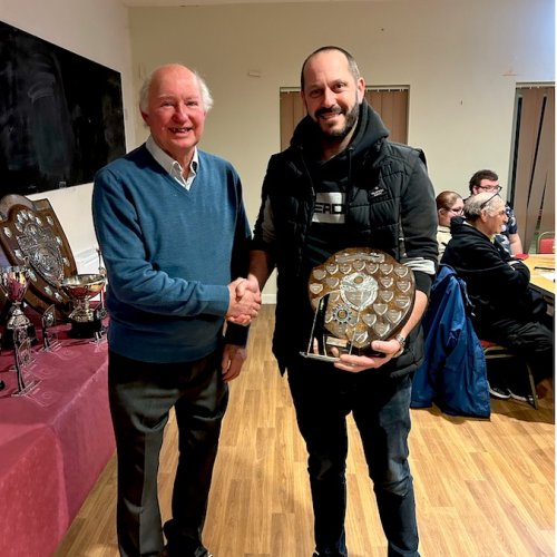Novice: Roy Bannister Shield 
Darren Cobbold